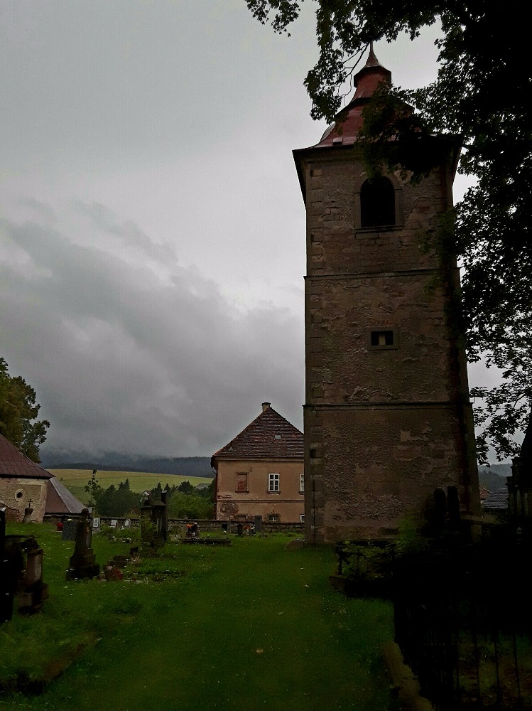 Pod čarodějnickou věží.. / Under the Witch´s Tower..